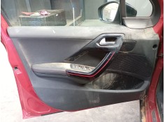 GUARNECIDO PUERTA DELANTERA IZQUIERDA 