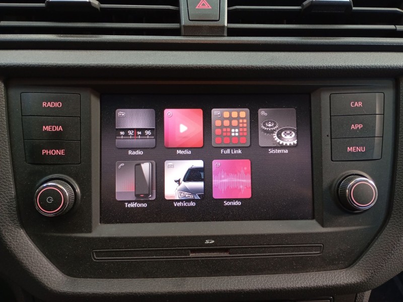 Recambio de sistema audio / radio cd para seat ibiza v (kj1, kjg) 1.0 mpi referencia OEM IAM   