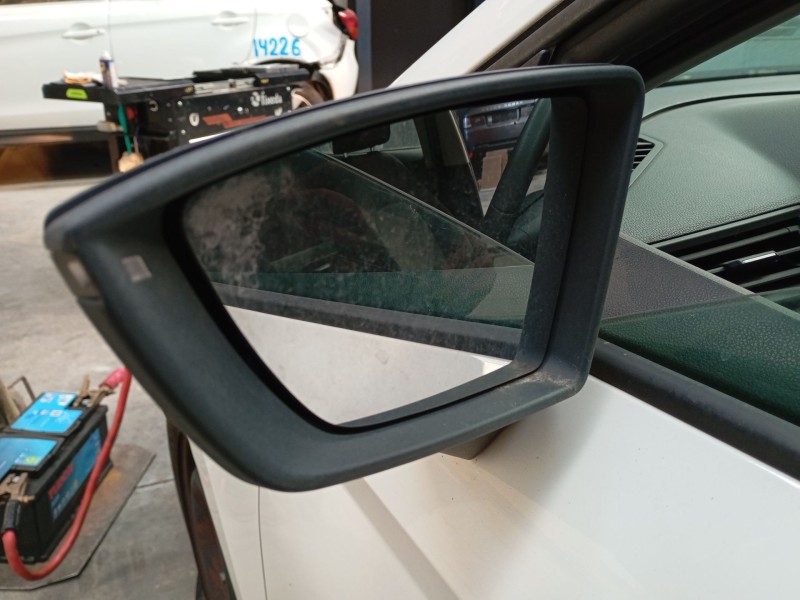 Recambio de retrovisor izquierdo electrico para seat ibiza v (kj1, kjg) 1.0 mpi referencia OEM IAM   