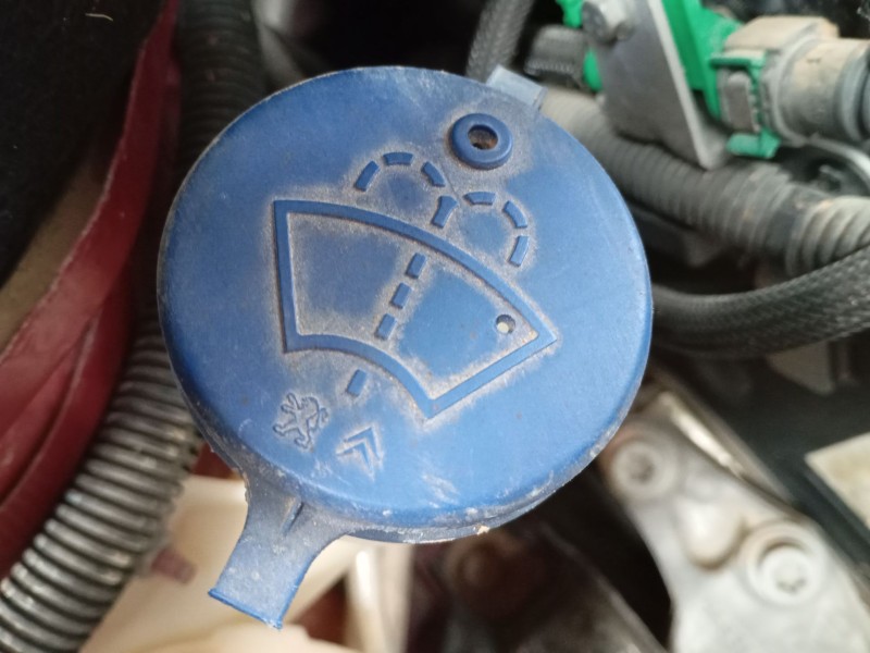 Recambio de deposito limpia para peugeot 2008 i (cu_) 1.6 bluehdi 120 referencia OEM IAM   