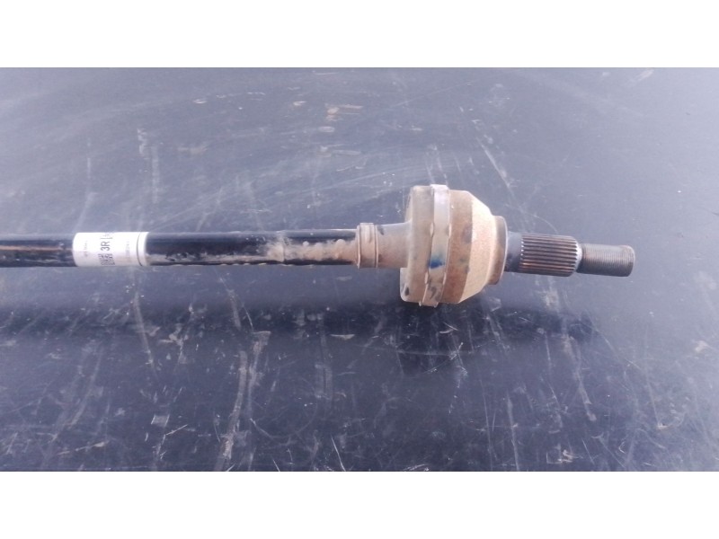 Recambio de transmision trasera derecha para tesla model 3 (5yj3) ev awd referencia OEM IAM 104416800A  P1-B7-14