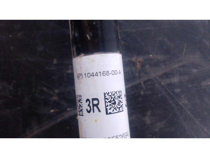 Recambio de transmision trasera derecha para tesla model 3 (5yj3) ev awd referencia OEM IAM 104416800A  P1-B7-14