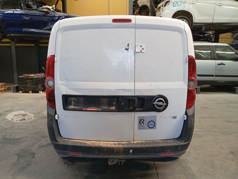 opel combo furgoneta/monovolumen (x12) del año 2015