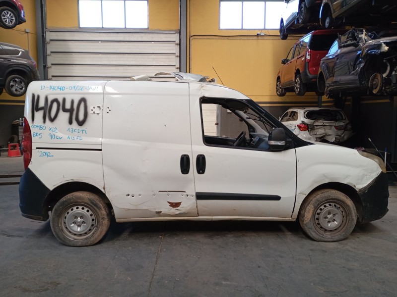 opel combo furgoneta/monovolumen (x12) del año 2015