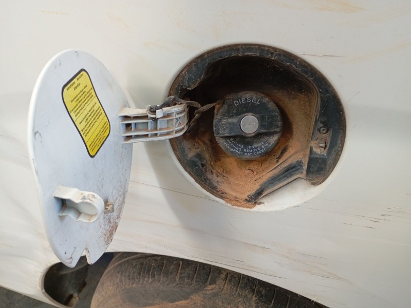 Recambio de tapa exterior combustible para opel combo furgoneta/monovolumen (x12) 1.3 cdti (b05) referencia OEM IAM   