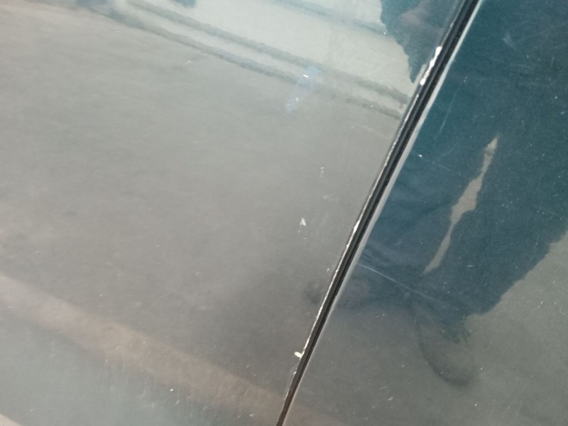 Recambio de puerta delantera izquierda para kia carens iv 1.7 crdi referencia OEM IAM   