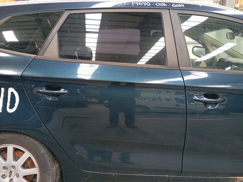 Recambio de puerta trasera derecha para kia carens iv 1.7 crdi referencia OEM IAM   