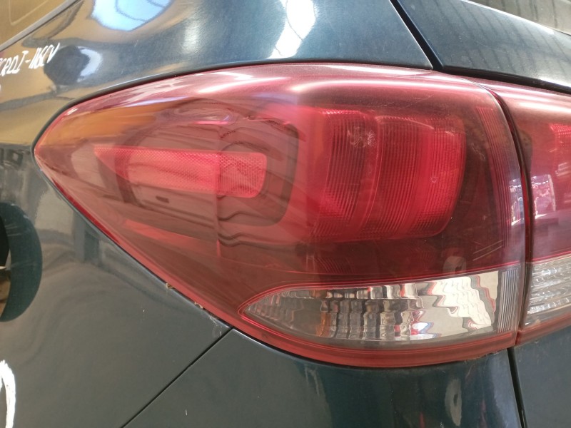 Recambio de piloto trasero izquierdo para kia carens iv 1.7 crdi referencia OEM IAM   