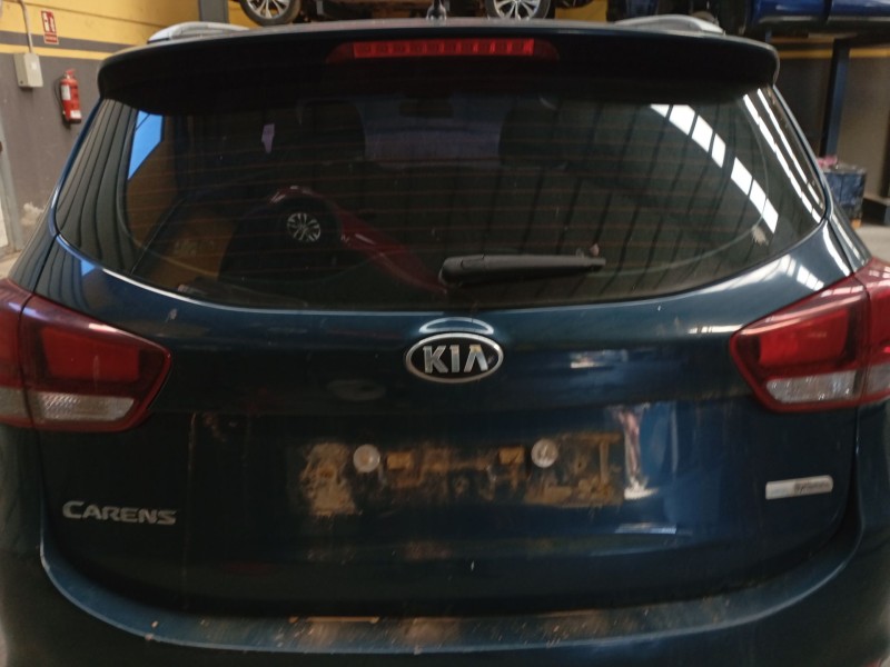 Recambio de porton trasero para kia carens iv 1.7 crdi referencia OEM IAM   