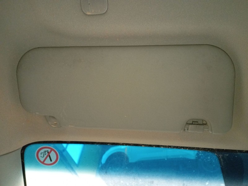 Recambio de parasol izquierdo para kia carens iv 1.7 crdi referencia OEM IAM   