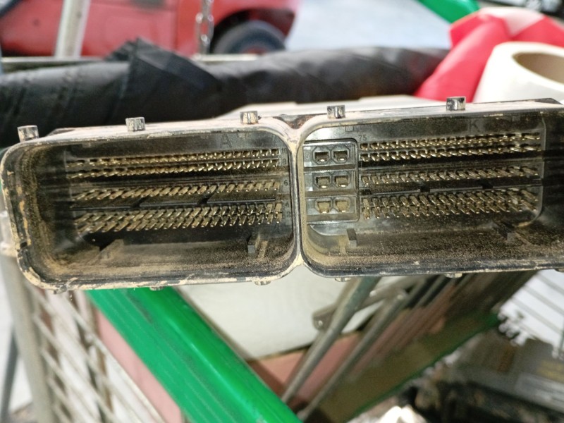 Recambio de centralita motor uce para kia carens iv 1.7 crdi referencia OEM IAM 391712A545 0281033603 