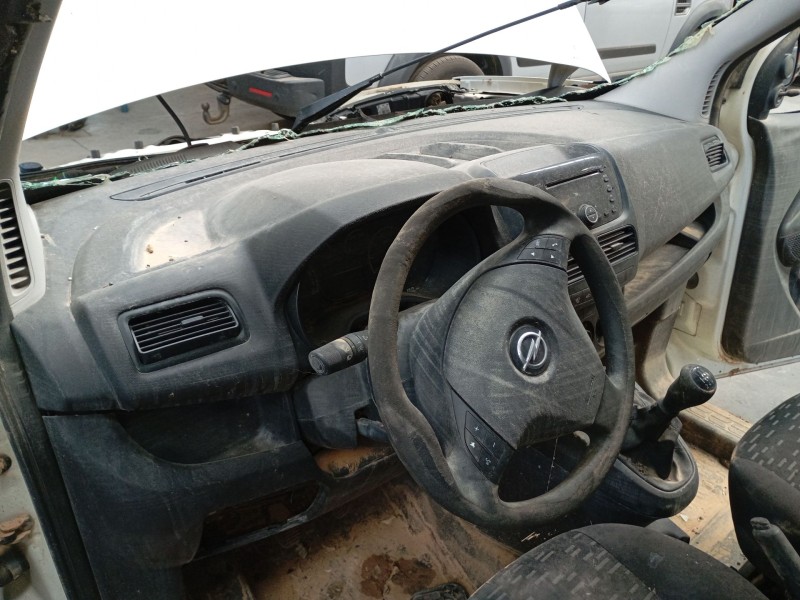 Recambio de salpicadero para opel combo furgoneta/monovolumen (x12) 1.3 cdti (b05) referencia OEM IAM   