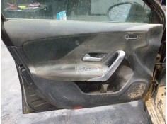 GUARNECIDO PUERTA DELANTERA IZQUIERDA 