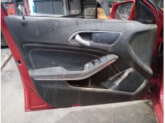 GUARNECIDO PUERTA DELANTERA IZQUIERDA 