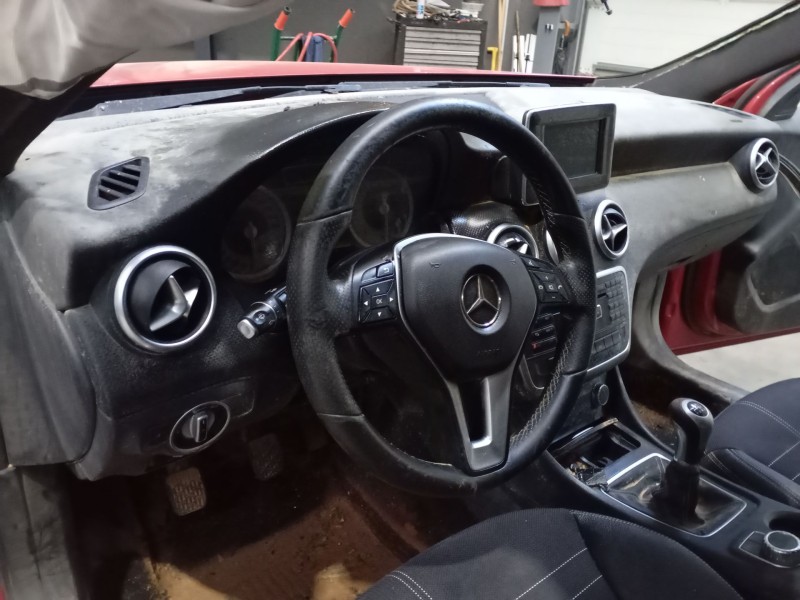 Recambio de salpicadero para mercedes-benz clase a (w176) a 180 cdi / d (176.012) referencia OEM IAM   