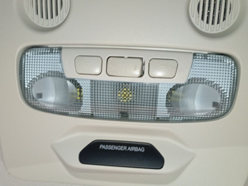Recambio de luz interior para ford ecosport 1.0 ecoboost referencia OEM IAM   