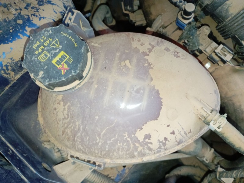 Recambio de deposito expansion para ford ecosport 1.0 ecoboost referencia OEM IAM   