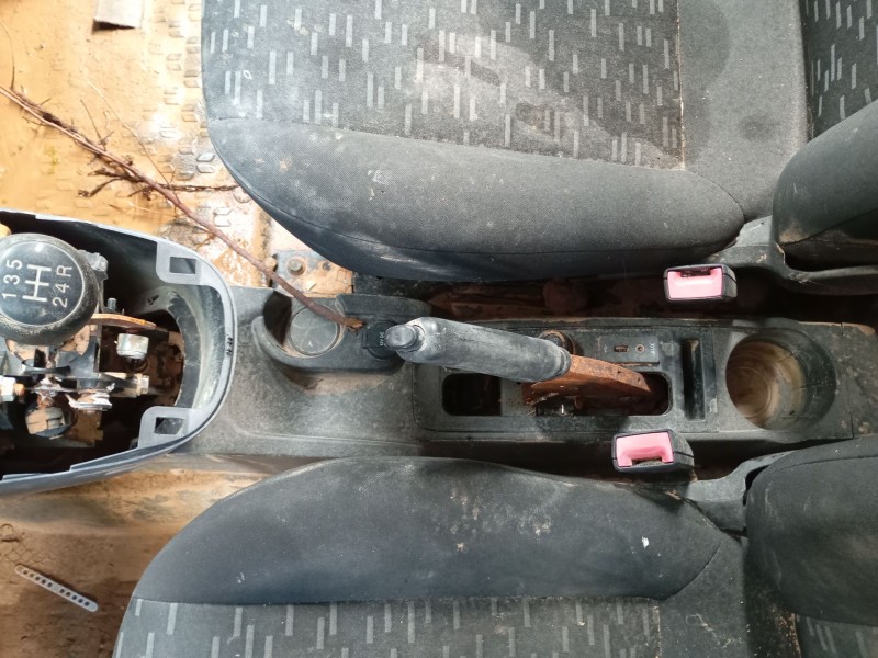 Recambio de consola central para opel combo furgoneta/monovolumen (x12) 1.3 cdti (b05) referencia OEM IAM   