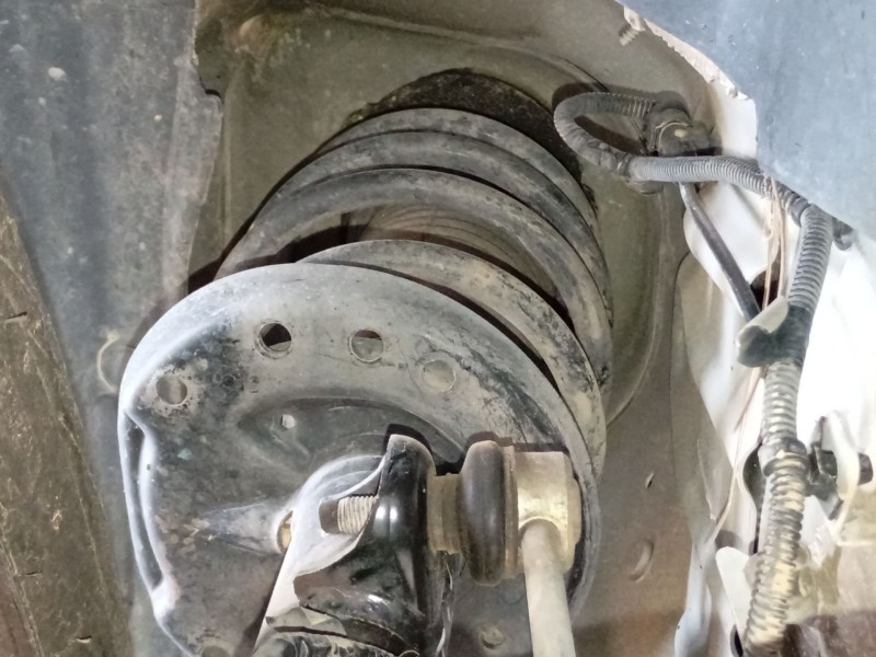 Recambio de amortiguador delantero izquierdo para opel combo furgoneta/monovolumen (x12) 1.3 cdti (b05) referencia OEM IAM   