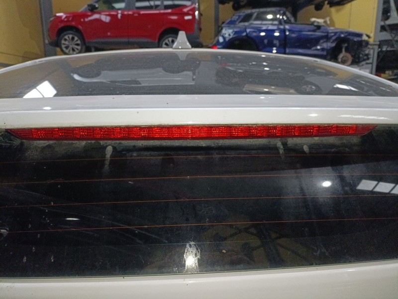 Recambio de luz central de freno para hyundai ioniq (ae) 1.6 gdi plug-in hybrid referencia OEM IAM   