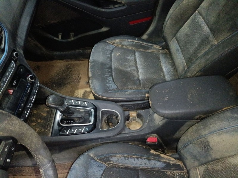 Recambio de consola central para hyundai ioniq (ae) 1.6 gdi plug-in hybrid referencia OEM IAM   