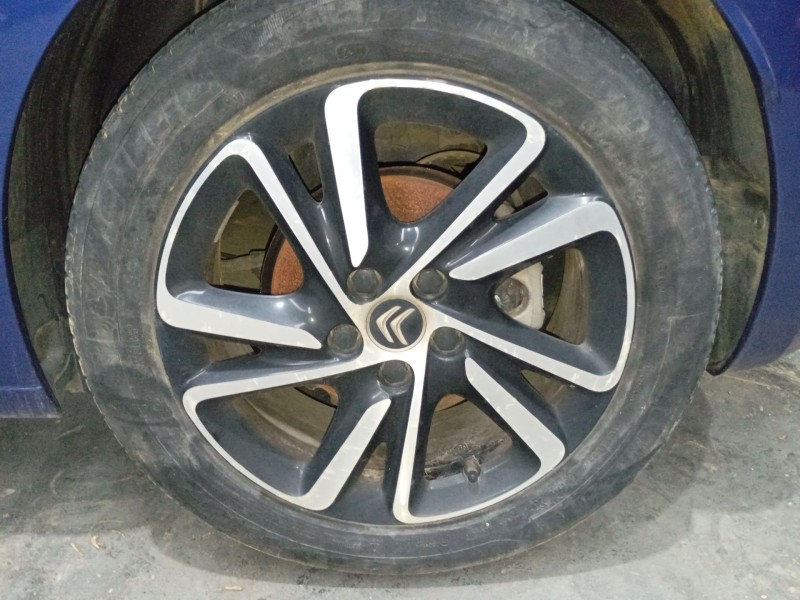 Recambio de llanta para citroën c4 picasso ii 1.2 thp 130 referencia OEM IAM 205/55/17  