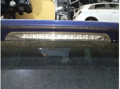 LUZ CENTRAL DE FRENO 