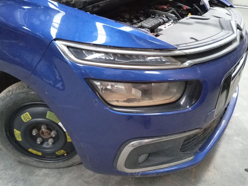 Recambio de paragolpes delantero para citroën c4 picasso ii 1.2 thp 130 referencia OEM IAM   