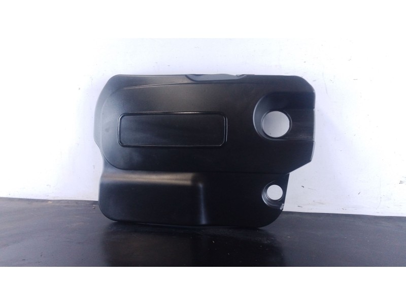 Recambio de tapa motor para opel combo d 1.6 16v cdti referencia OEM IAM   
