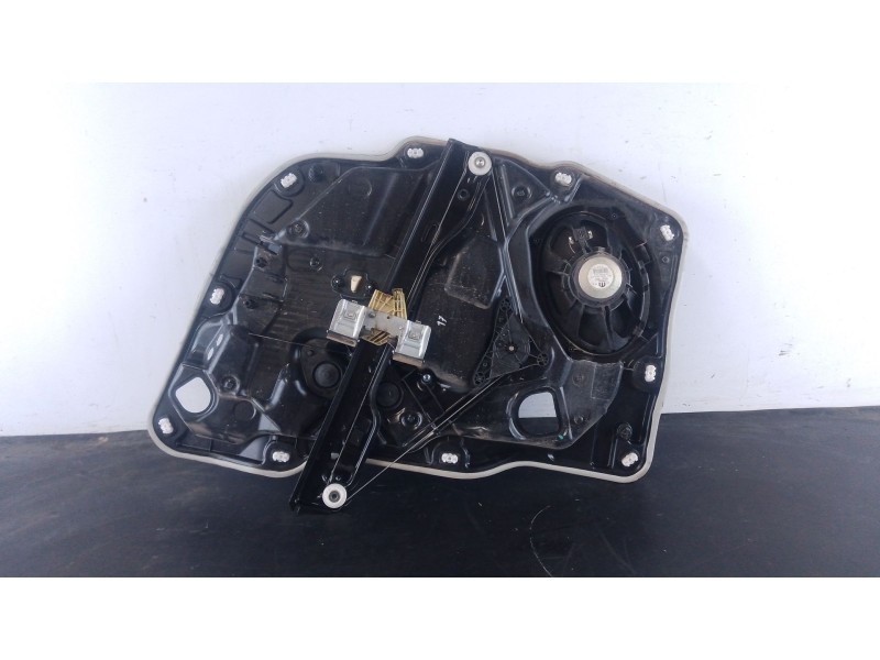 Recambio de elevalunas delantero izquierdo para jeep renegade suv (bu, b1, bv) 2.0 crd 4x4 referencia OEM IAM   