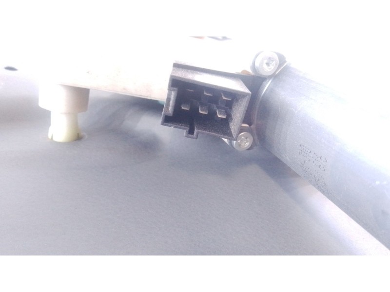 Recambio de elevalunas delantero derecho para mercedes-benz clase a (w169) a 200 cdi (169.308, 169.008) referencia OEM IAM   