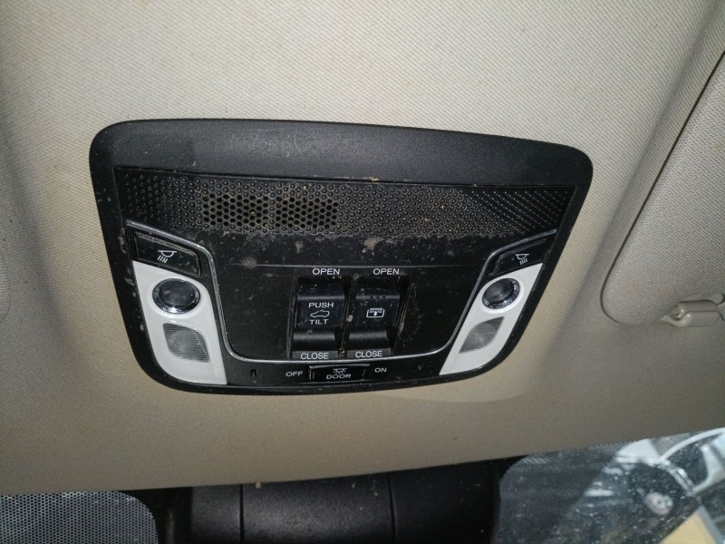 Recambio de luz interior para honda hr-v (ru) 1.6 i-dtec (ru8) referencia OEM IAM   