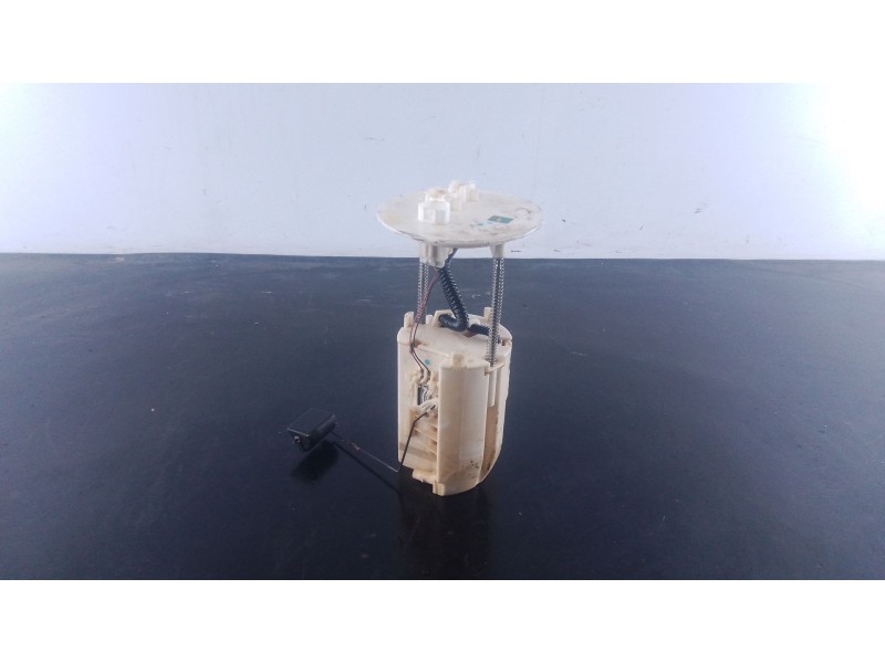 Recambio de aforador para toyota hilux (kun) double cab 4x4 referencia OEM IAM   