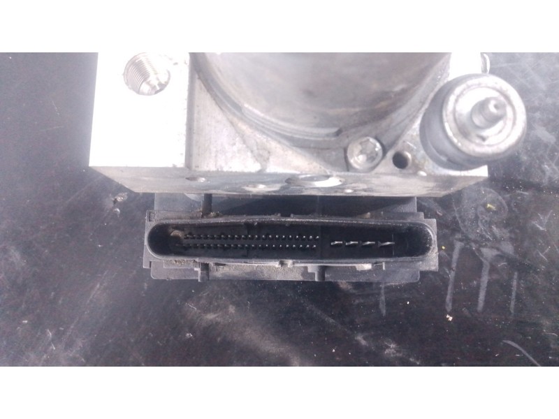 Recambio de abs para hyundai santa fe (bm) 2.2 crdi comfort 4x4 referencia OEM IAM 589102B850  