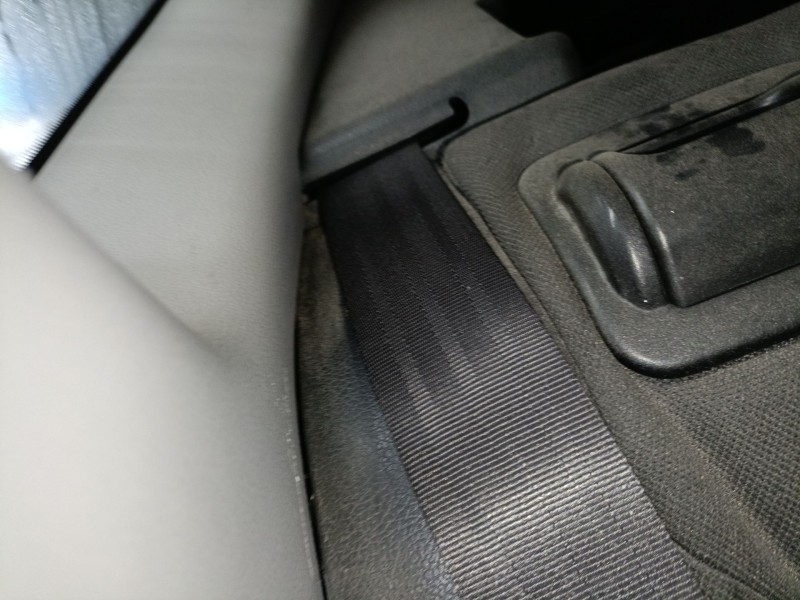 Recambio de cinturon seguridad trasero derecho para kia cee´d (jd) 1.4 crdi 90 referencia OEM IAM   