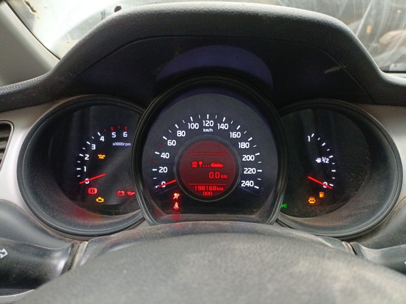 Recambio de cuadro instrumentos para kia cee´d (jd) 1.4 crdi 90 referencia OEM IAM   