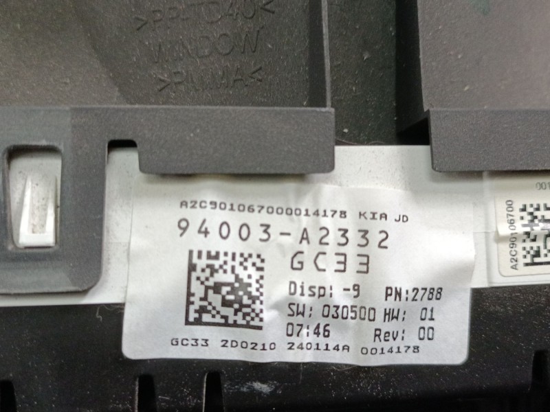 Recambio de cuadro instrumentos para kia cee´d (jd) 1.4 crdi 90 referencia OEM IAM 94003A2332  