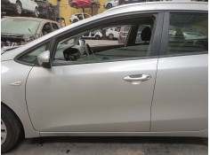 Recambio de puerta delantera izquierda para kia cee´d (jd) 1.4 crdi 90 referencia OEM IAM   