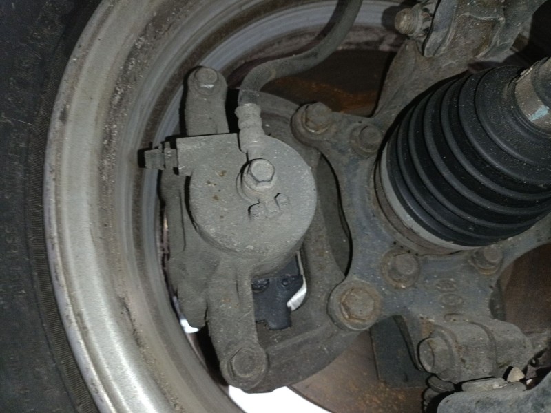 Recambio de pinza freno delantera derecha para kia cee´d (jd) 1.4 crdi 90 referencia OEM IAM   