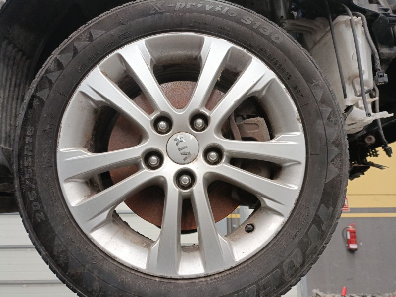 Recambio de llanta para kia cee´d (jd) 1.4 crdi 90 referencia OEM IAM   