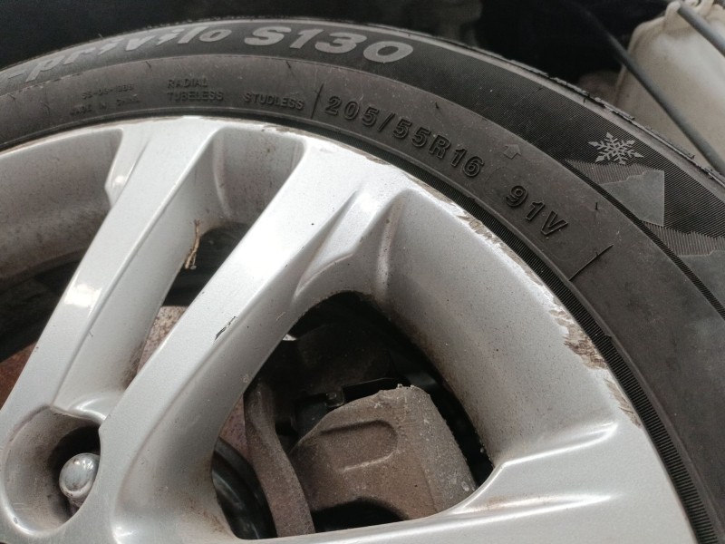 Recambio de llanta para kia cee´d (jd) 1.4 crdi 90 referencia OEM IAM   