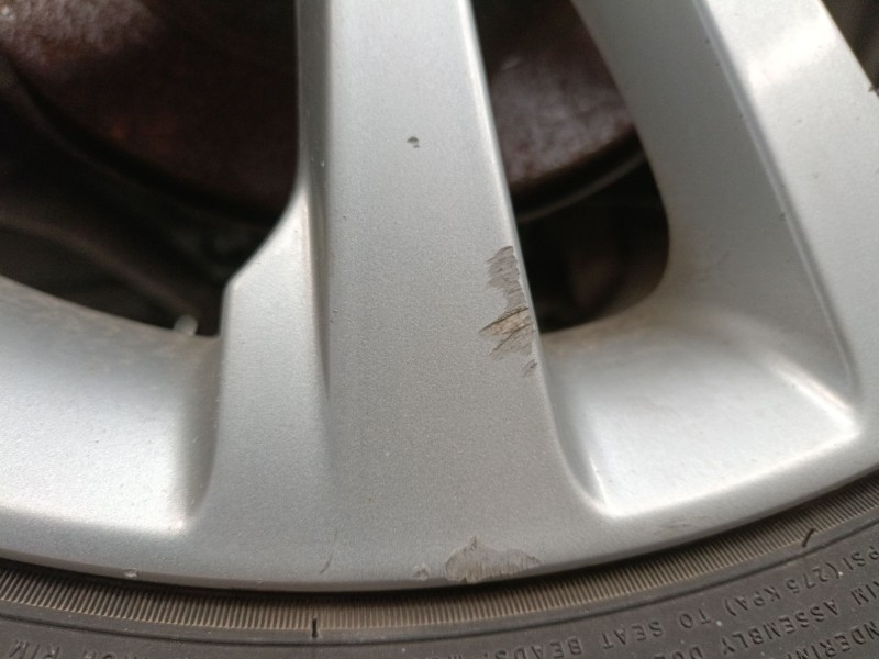 Recambio de llanta para kia cee´d (jd) 1.4 crdi 90 referencia OEM IAM   