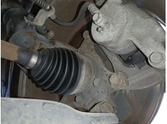 Recambio de mangueta delantera izquierda para kia cee´d (jd) 1.4 crdi 90 referencia OEM IAM    2