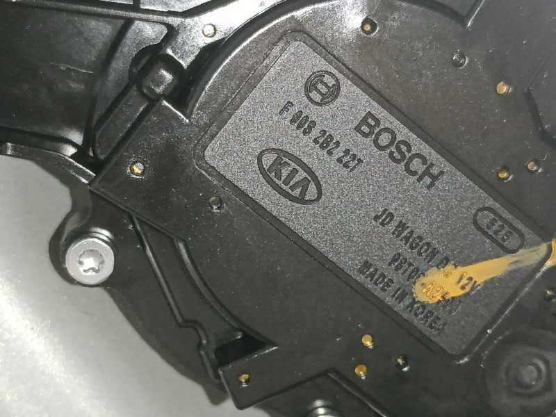 Recambio de motor limpia trasero para kia cee´d (jd) 1.4 crdi 90 referencia OEM IAM 98700A2500  