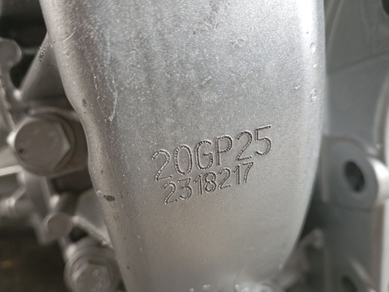 Recambio de caja cambios para peugeot boxer furgoneta 2.2 bluehdi 120 referencia OEM IAM 20GP25  M1-B2-43