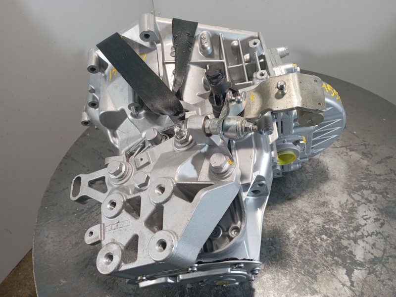 Recambio de caja cambios para peugeot boxer furgoneta 2.2 bluehdi 120 referencia OEM IAM 20GP25  M1-B2-43