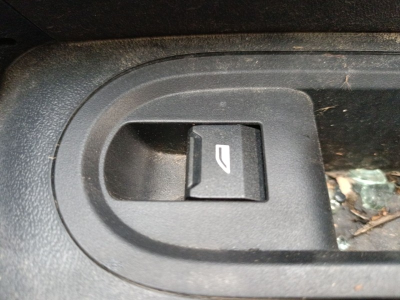 Recambio de mando elevalunas trasero derecho para mini mini countryman c u25 referencia OEM IAM   