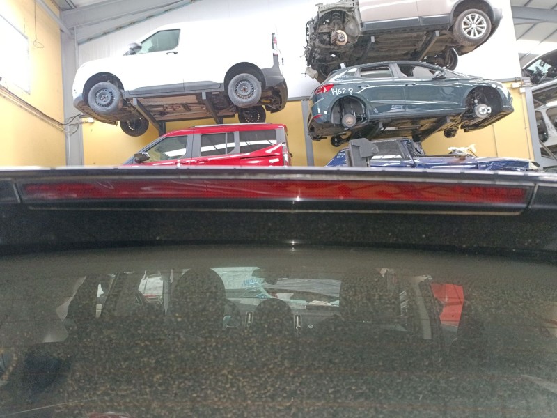 Recambio de luz central de freno para mini mini countryman c u25 referencia OEM IAM   