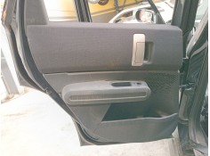 GUARNECIDO PUERTA TRASERA IZQUIERDA 