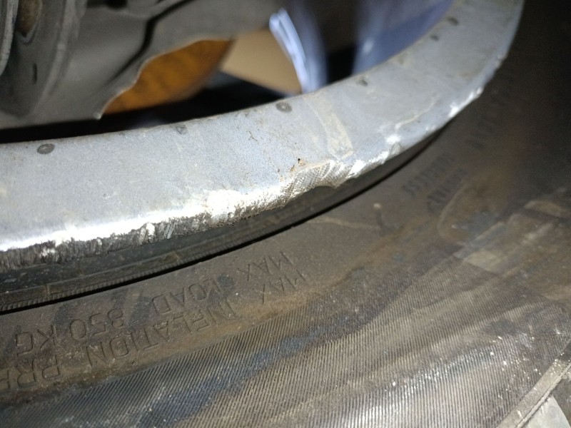 Recambio de llanta para mini mini countryman c u25 referencia OEM IAM 225/55/18  